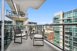125 S Green St, Chicago, IL 60607 - Photo 3