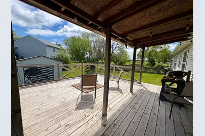 3150 Montrose Drive, Lake in the Hills, IL 60156 - Photo 21