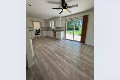 3100 Harris Drive, Joliet, IL 60431 - Photo 9