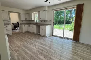 3100 Harris Dr, Joliet, IL 60431 - Photo 9