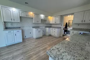 3100 Harris Dr, Joliet, IL 60431 - Photo 11