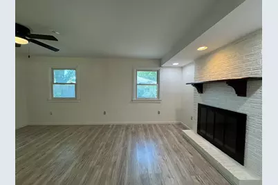 3100 Harris Drive, Joliet, IL 60431 - Photo 3