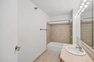 195 N Harbor Dr, Chicago, IL 60601 - Photo 7