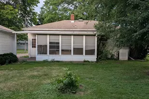 105 N 4th Ave, Sherrard, IL 61281 - Photo 23
