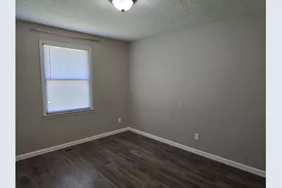 110 Grayson Road, Eldorado, IL 62930 - Photo 23