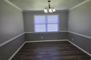 110 Grayson Rd, Eldorado, IL 62930 - Photo 13