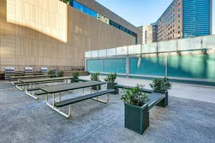 330 W Diversey Pkwy, Chicago, IL 60657 - Photo 21