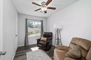 909 Ash Dr, Colona, IL 61241 - Photo 17