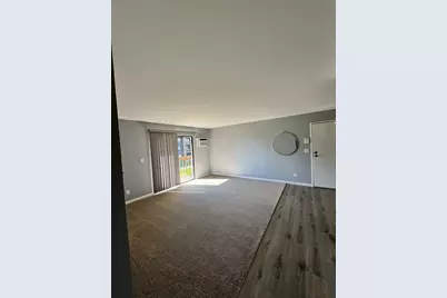 633 Virginia Road #214, Crystal Lake, IL 60014 - Photo 3