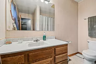 109 S Canyon Dr, Bolingbrook, IL 60490 - Photo 15