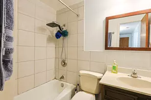 1412 Windsor Cir, Carpentersville, IL 60110 - Photo 11