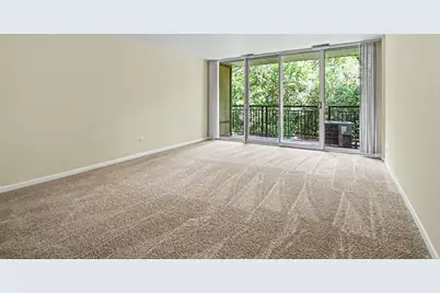 1833 Four Lakes Avenue #2D, Lisle, IL 60532 - Photo 3