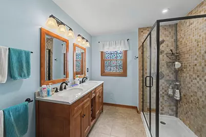 715 N Green Street, McHenry, IL 60050 - Photo 15