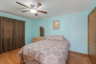 715 N Green St, McHenry, IL 60050 - Photo 13