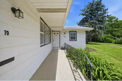 70 Mary Ln Court, Crystal Lake, IL 60014 - Photo 3