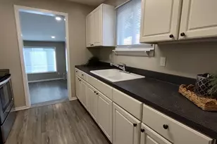 604 Frances Ave, Loves Park, IL 61111 - Photo 13