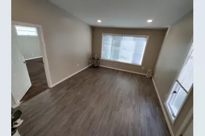604 Frances Avenue, Loves Park, IL 61111 - Photo 7