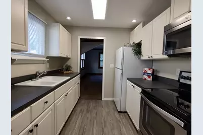 604 Frances Avenue, Loves Park, IL 61111 - Photo 11