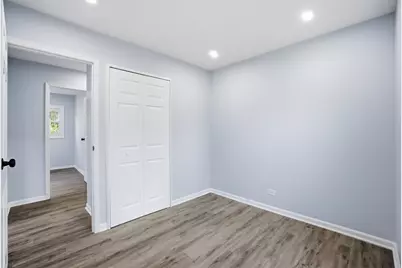 915 Mayfield Drive, Round Lake Beach, IL 60073 - Photo 19