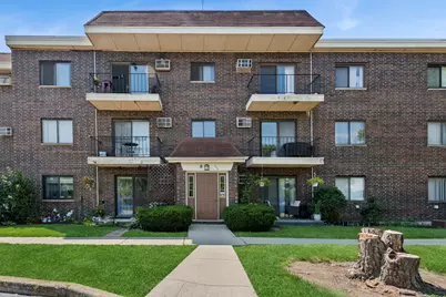 944 N Rohlwing Road #GJ, Addison, IL 60101 - Photo 1