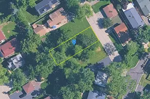 1304 Ardmore Dr, Round Lake Beach, IL 60073 - Photo 1