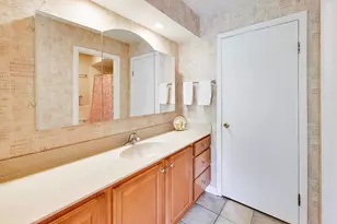 2025 Sherman Ave, Evanston, IL 60201 - Photo 15