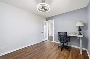 5523 N Neenah Ave, Chicago, IL 60656 - Photo 15
