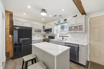 5523 N Neenah Avenue, Chicago, IL 60656 - Photo 19
