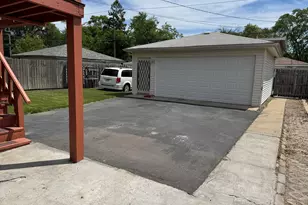 13943 S State St, Riverdale, IL 60827 - Photo 3