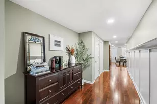 635 W Sheridan Rd, Chicago, IL 60613 - Photo 11