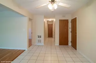 257 Washington Blvd, Oak Park, IL 60302 - Photo 9