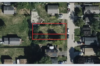 1316 N Oak Avenue, Round Lake Beach, IL 60073 - Photo 1