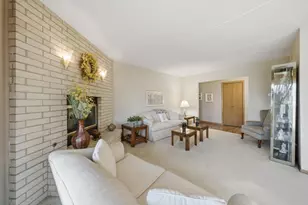 15712 Old Orchard Ct, Orland Park, IL 60462 - Photo 3