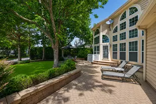 1534 Constitution Dr, Glenview, IL 60026 - Photo 35
