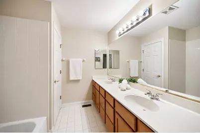 1534 Constitution Drive, Glenview, IL 60026 - Photo 27