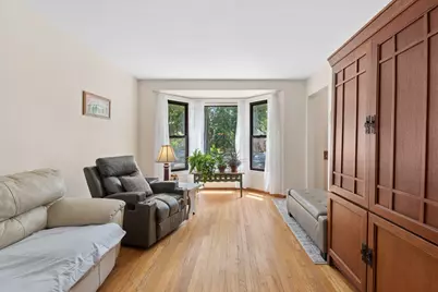 2009 Keeney Street, Evanston, IL 60202 - Photo 3