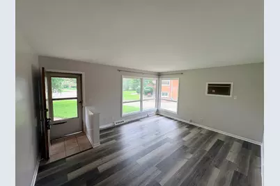 1735 Greene Court #B, Aurora, IL 60506 - Photo 3