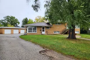 1735 Greene Ct, Aurora, IL 60506 - Photo 1
