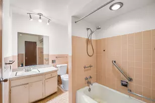 6209 N Caldwell Ave, Chicago, IL 60646 - Photo 13