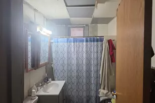 912 N Trumbull Ave, Chicago, IL 60651 - Photo 3