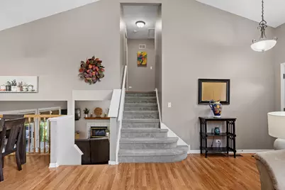 1464 Leeward Court, Grayslake, IL 60030 - Photo 3