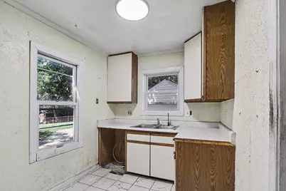 1424 Pine Grove Avenue, Round Lake Beach, IL 60073 - Photo 7