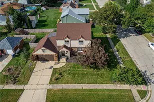 1300 Wolff Ave, Elgin, IL 60123 - Photo 21