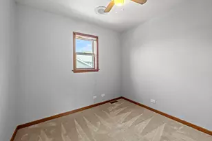 1300 Wolff Ave, Elgin, IL 60123 - Photo 41