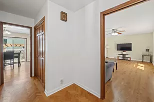 1300 Wolff Ave, Elgin, IL 60123 - Photo 33