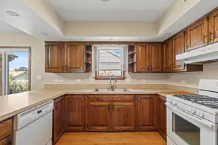 1300 Wolff Ave, Elgin, IL 60123 - Photo 9