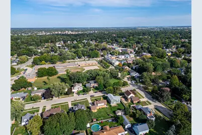 1300 Wolff Avenue, Elgin, IL 60123 - Photo 55