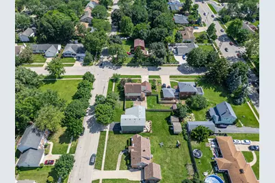 1300 Wolff Avenue, Elgin, IL 60123 - Photo 13