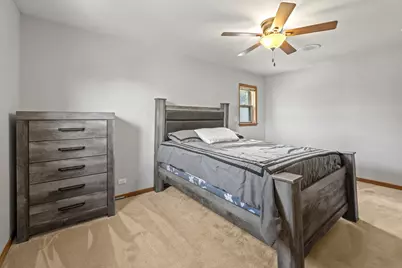1300 Wolff Avenue, Elgin, IL 60123 - Photo 35