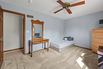 1300 Wolff Avenue, Elgin, IL 60123 - Photo 43